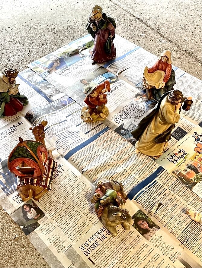 How To Update A Vintage Nativity Set