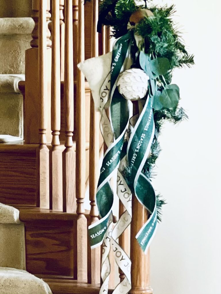 Staircase Christmas ribbon