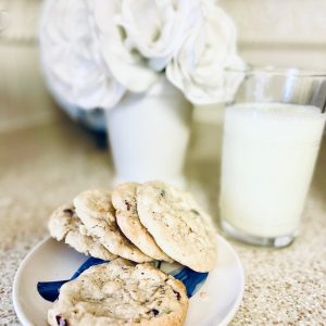 Picture of easy gluten free cookies on a plate