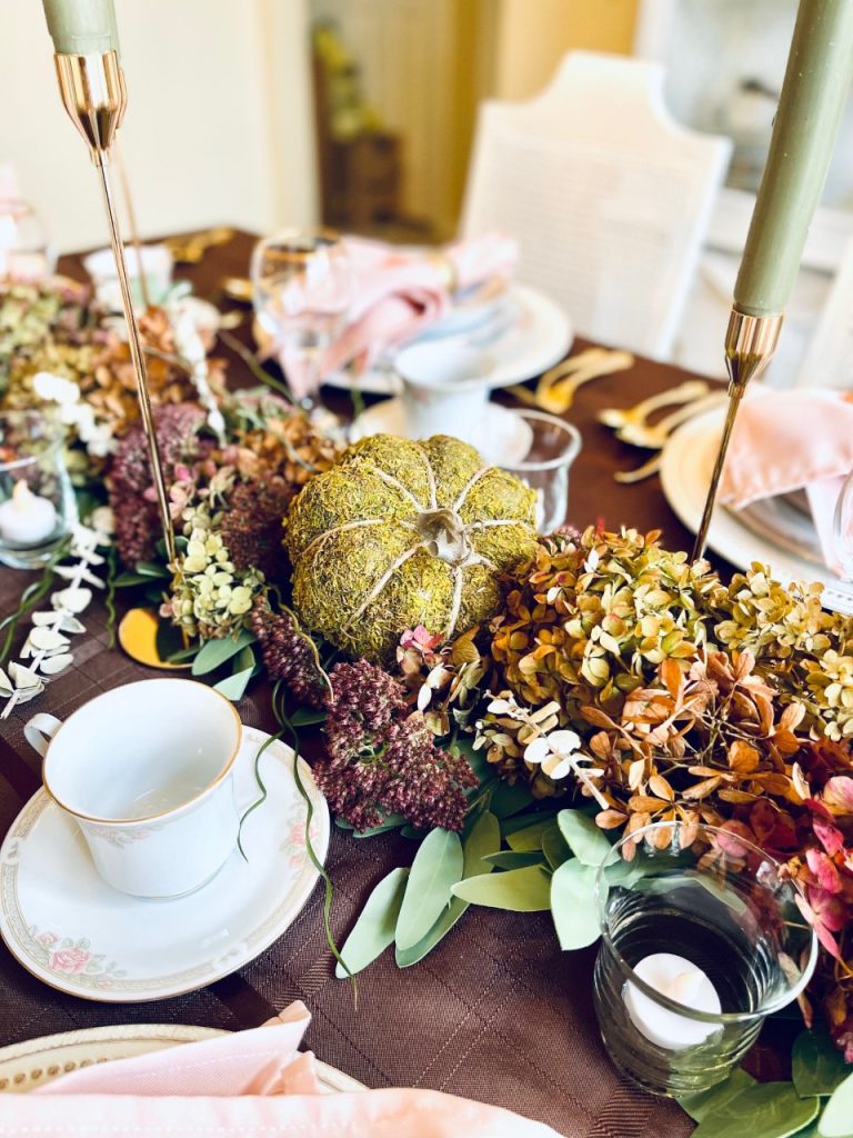 Place setting for the fall table scape