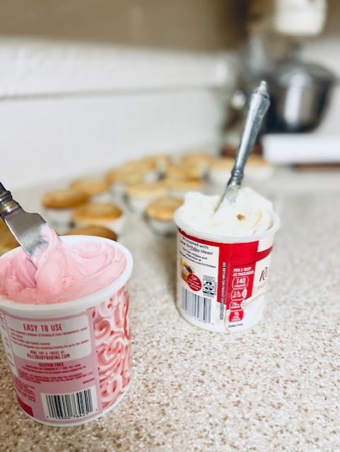 Frosting for the Christmas cupcakes