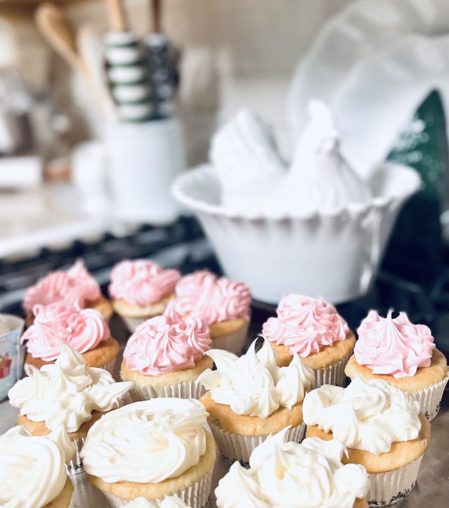 Christmas luncheon cupcakes