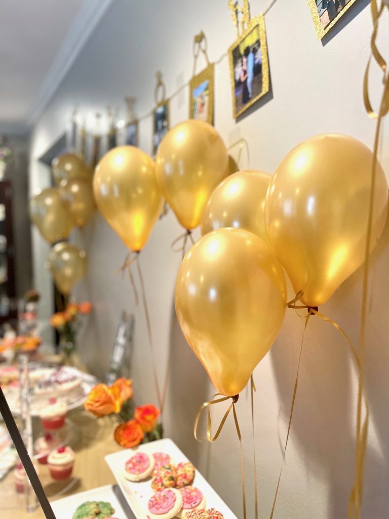 Ideas for a Simple Inexpensive Engagement Party balloons