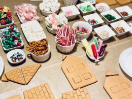 How to create the best gingerbread house Party