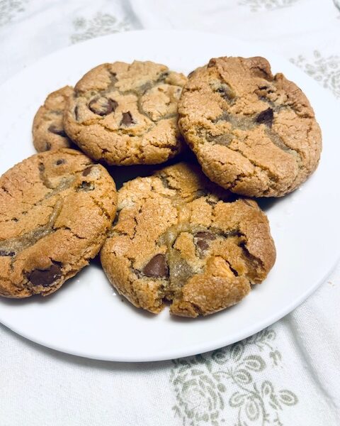 These are really the best gluten-free chocolate chip cookies the cookies all baked